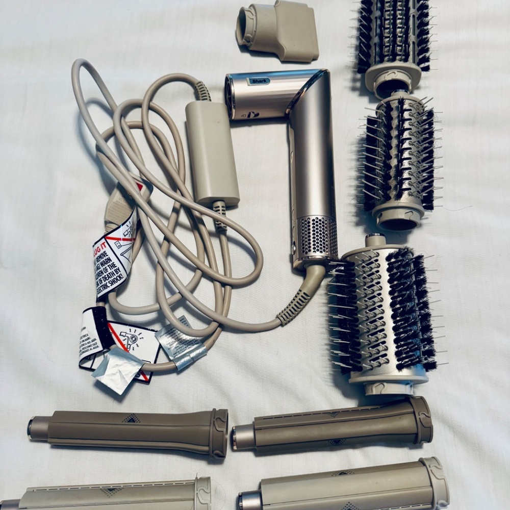 Shark Certified FlexStyle Air Styling & Drying System - Straight & Wavy